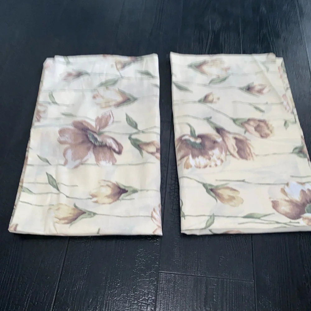 Vintage Cannon Standard Pillow Shams Floral Cottage Shabby Set (2)‎ USA Made